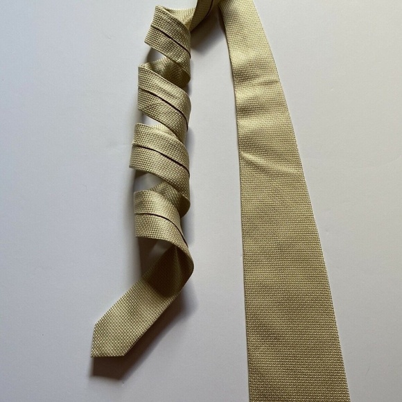 Geoffrey Beene Men Tie 100% Silk Handmade In China Dry Clean Only - Picture 7 of 12